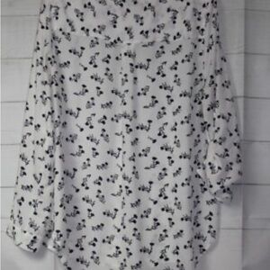 EUC Premise Studio Black Floral/White Blouse